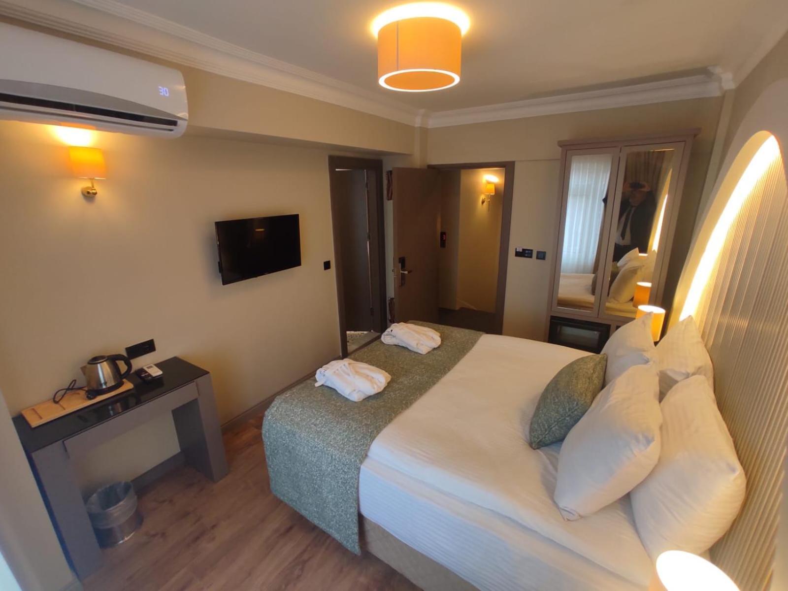 Old Samil Hotel