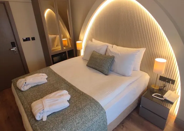 Old City Samil Hotel